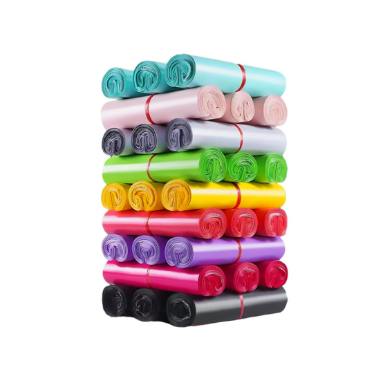 لماذا تعتبر أكياس البريد السريع مهمة في صناعة التوصيل السريع؟